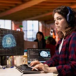 it expert listening music using